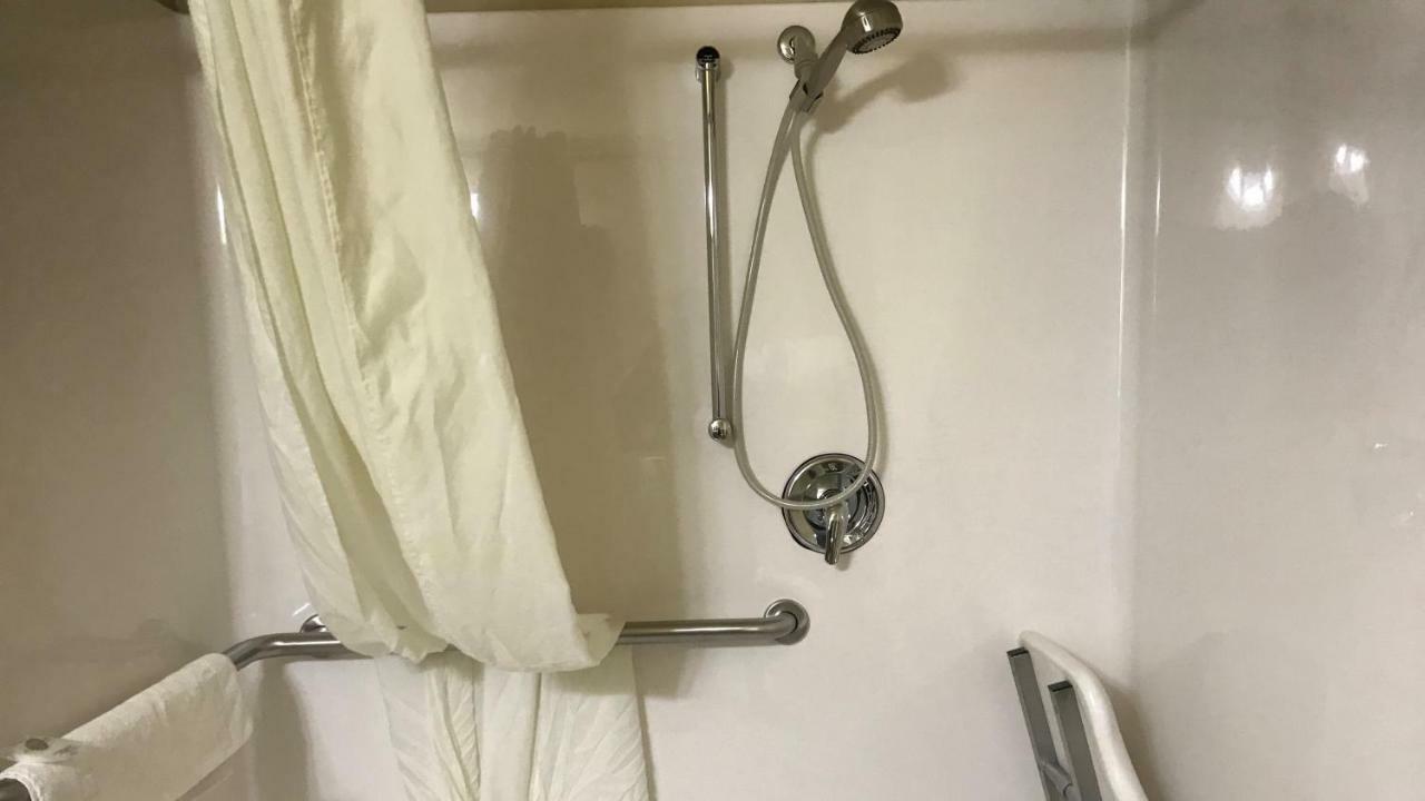Cobblestone Inn & Suites - Vinton, Ia エクステリア 写真